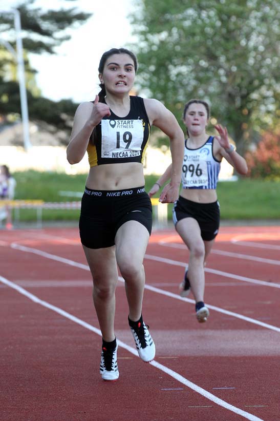 200 metres, 2021 North East Grand Prix No. 2, Monkton, Wednesday, May 19th. Photo: David T. Hewitson/Sports for All Pics